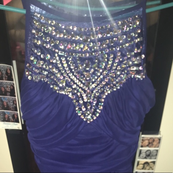 PROM DRESS! - Picture 2 of 2